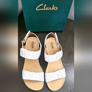 New Clarks Bendables Women's Sandals